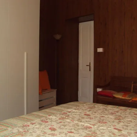 Couette-café Antica 4*